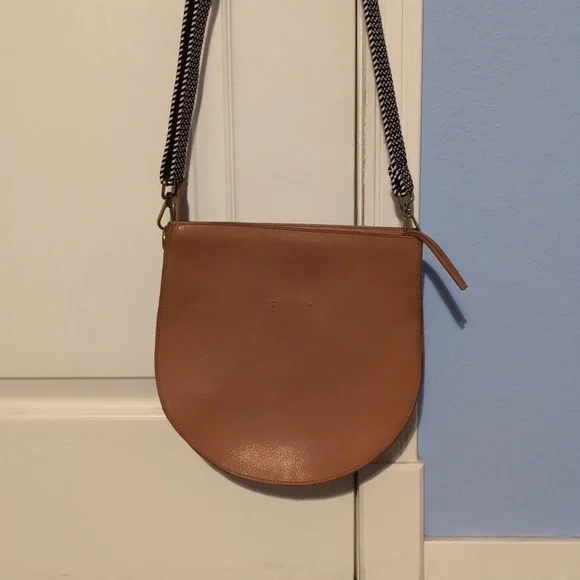 Madewell Crossbody Purse - Picture 2 of 7